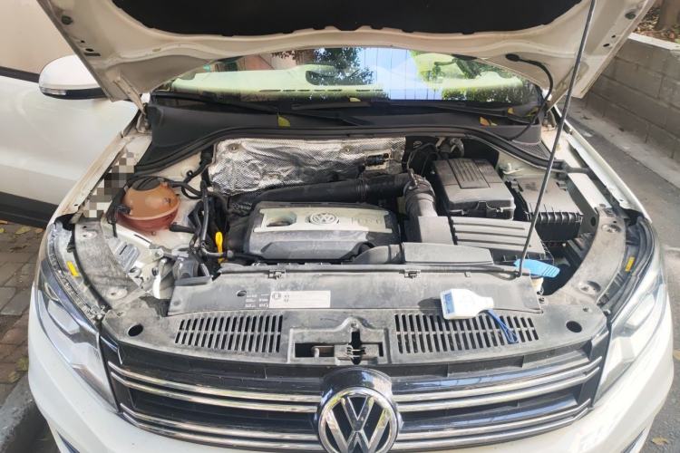 Used Volkswagen Tiguan 2016 300TSI Automatic Two-Wheel Drive Comfort Edition Engine Bay
