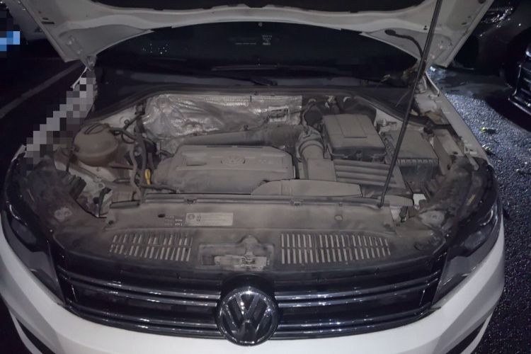 Used Volkswagen Tiguan 2016 300TSI Automatic Two-Wheel Drive Luxury Edition Engine Bay