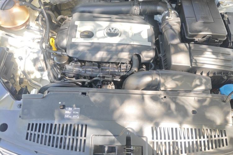 Used Volkswagen Tiguan 2016 300TSI Automatic All-Wheel Drive Fashion Vision Edition Engine Bay