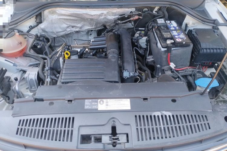 Used Volkswagen Tiguan 2016 280TSI Automatic Two-Wheel-Drive Silk Road Style Edition Engine Bay