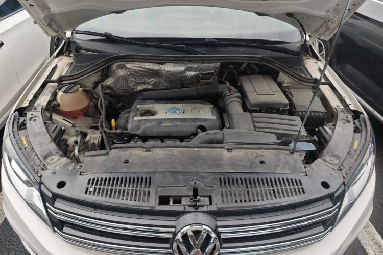 Used Volkswagen Tiguan 2016 300TSI Automatic Two-Wheel Drive Comfort Edition Engine Bay