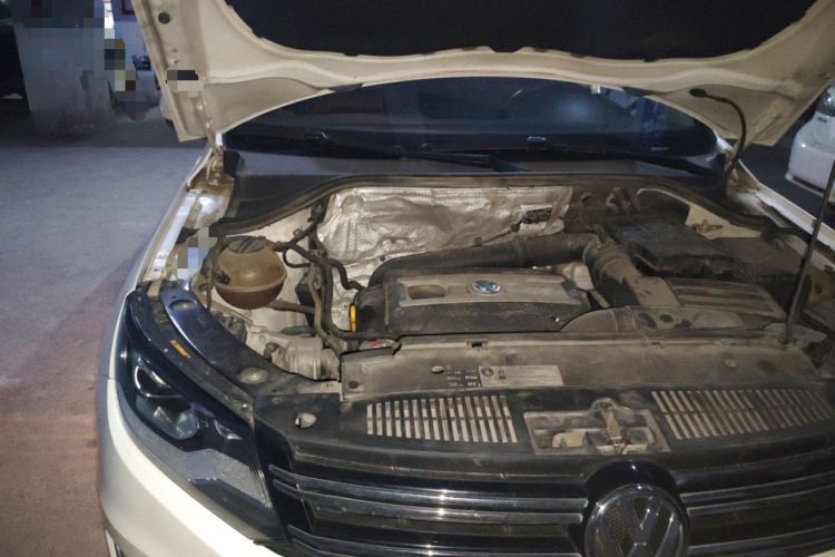 Used Volkswagen Tiguan 2016 300TSI Automatic Two-Wheel Drive Comfort Edition Engine Bay Right