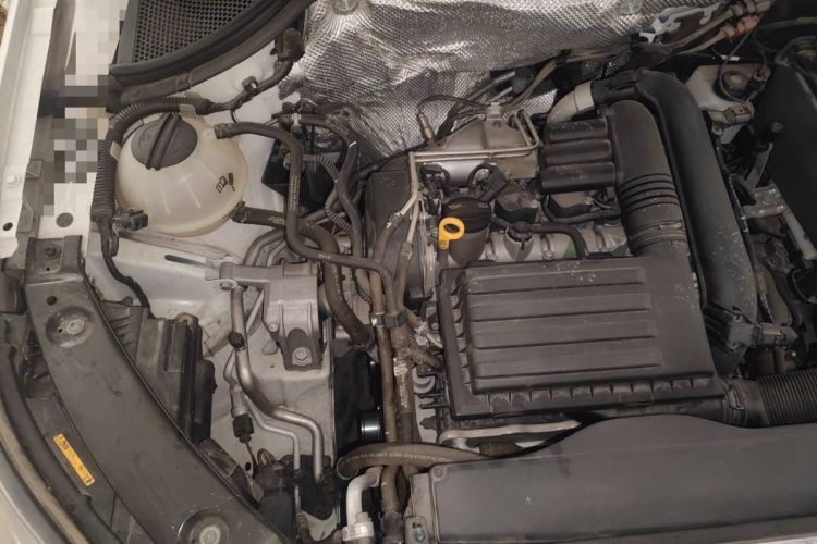 Used Volkswagen Tiguan 2016 280TSI Automatic Two-Wheel-Drive Silk Road Style Edition Engine Bay Right