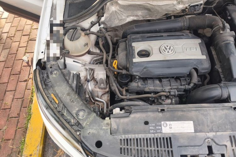 Used Volkswagen Tiguan 2016 300TSI Automatic All-Wheel Drive Fashion Vision Edition Engine Bay Right