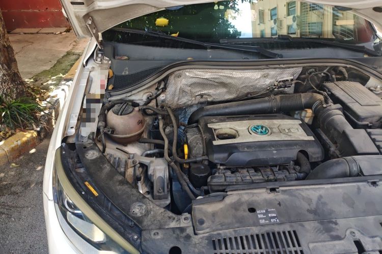 Used Volkswagen Tiguan 2016 300TSI Automatic Two-Wheel Drive Comfort Edition Engine Bay Right
