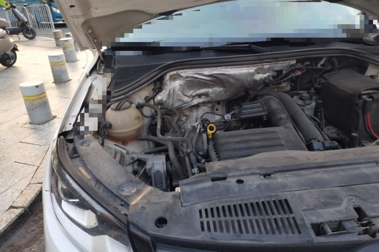 Used Volkswagen Tiguan 2016 280TSI Automatic Two-Wheel Drive Silk Road Comfort Edition Engine Bay Right