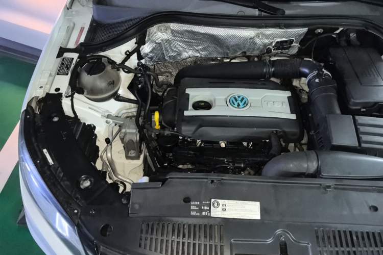 Used Volkswagen Tiguan 2016 300TSI Automatic Two-Wheel Drive Comfort Edition Engine Bay Right