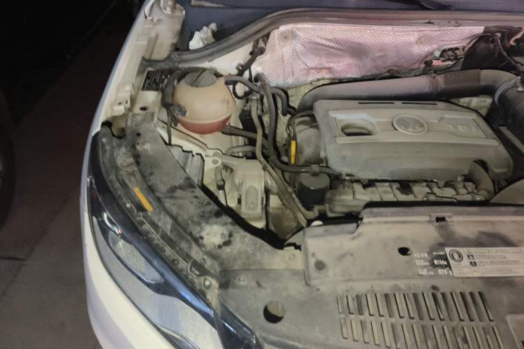 Used Volkswagen Tiguan 2016 300TSI Automatic Two-Wheel Drive Comfort Edition Engine Bay Right