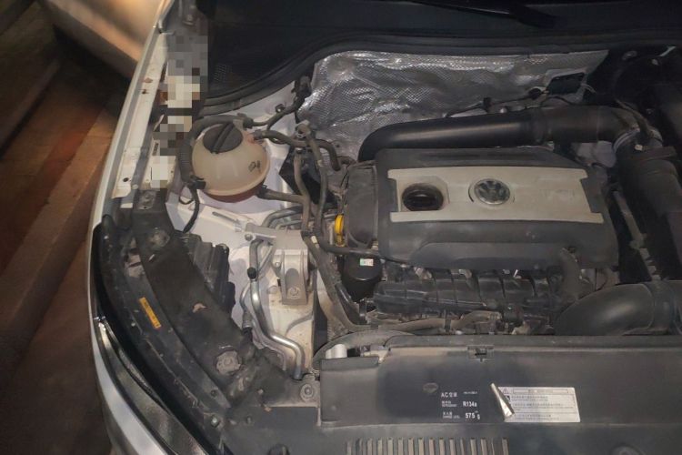 Used Volkswagen Tiguan 2016 300TSI Automatic Two-Wheel Drive Comfort Edition Engine Bay Right