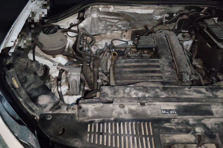 Used Volkswagen Tiguan 2016 280TSI Automatic Two-Wheel Drive Silk Road Comfort Edition Engine Bay Right