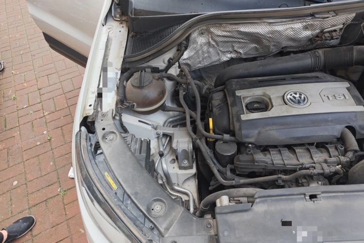Used Volkswagen Tiguan 2016 300TSI Automatic Two-Wheel Drive Trend Edition Engine Bay Right