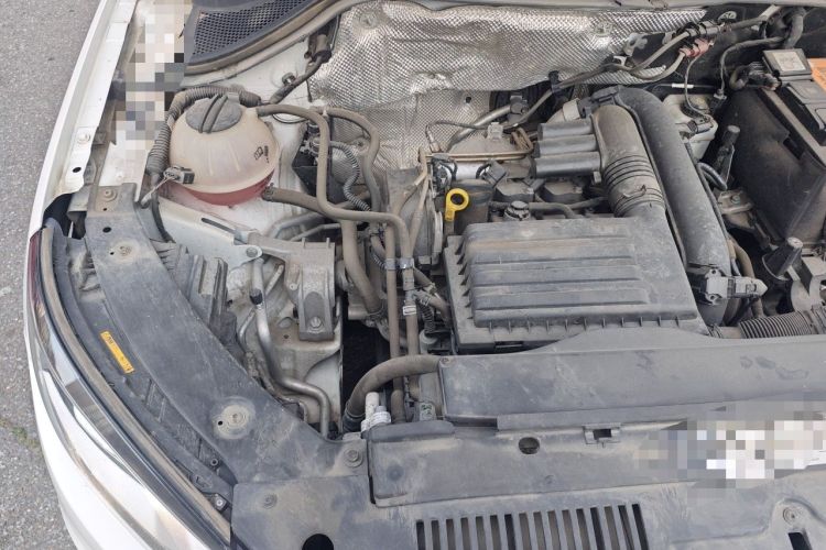 Used Volkswagen Tiguan 2016 280TSI Automatic Two-Wheel-Drive Silk Road Style Edition Engine Bay Right