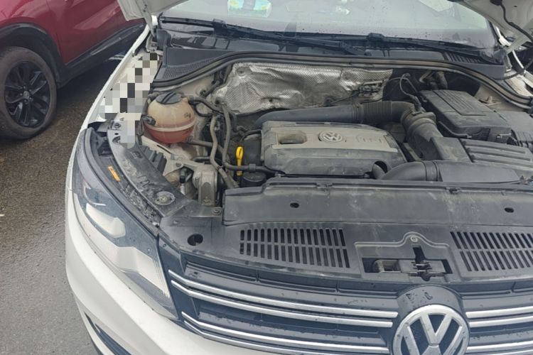 Used Volkswagen Tiguan 2016 300TSI Automatic Two-Wheel Drive Comfort Edition Engine Bay Right