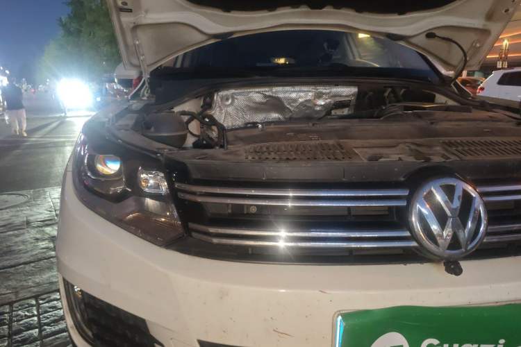 Used Volkswagen Tiguan 2016 300TSI Automatic Two-Wheel Drive Trend Edition Engine Bay Right