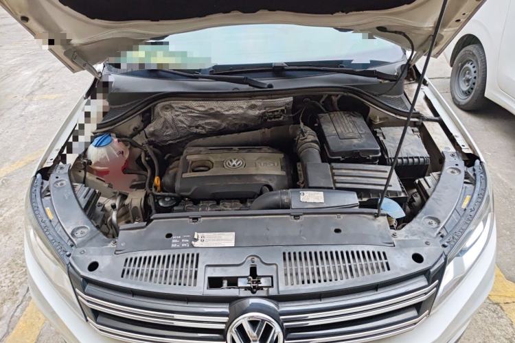 Used Volkswagen Tiguan 2016 300TSI Automatic Two-Wheel Drive Trend Edition Engine Bay