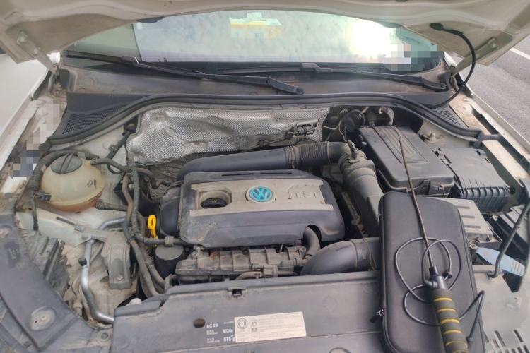 Used Volkswagen Tiguan 2016 300TSI Automatic Two-Wheel Drive Comfort Edition Engine Bay
