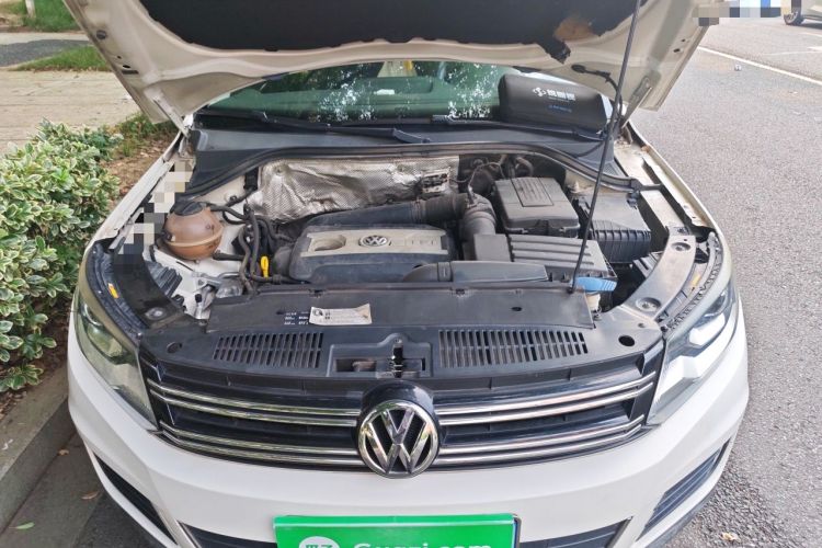 Used Volkswagen Tiguan 2016 300TSI Automatic Two-Wheel Drive Comfort Edition Engine Bay