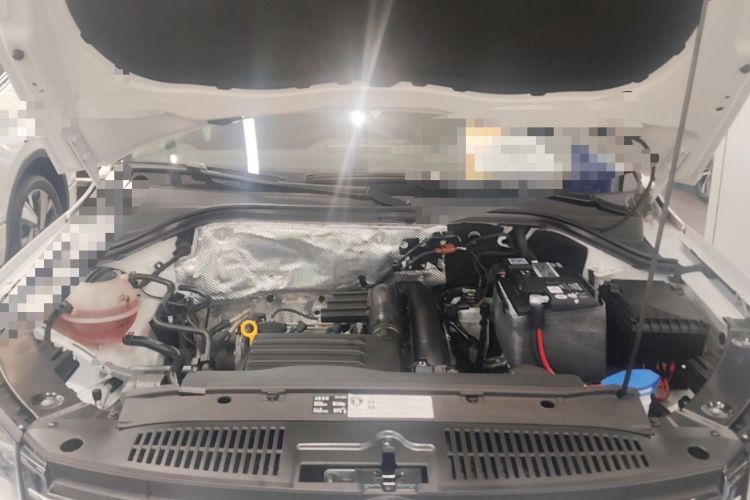 Used Volkswagen Tiguan 2016 280TSI Automatic Two-Wheel-Drive Silk Road Style Edition Engine Bay