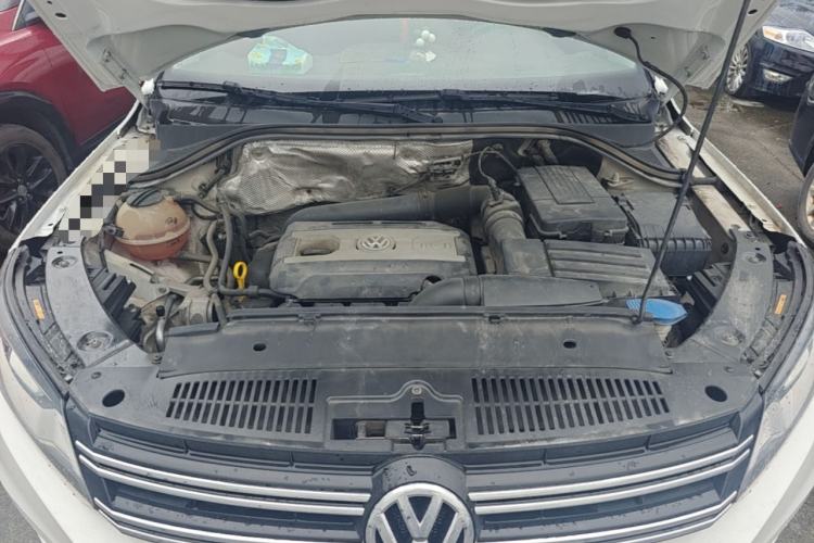 Used Volkswagen Tiguan 2016 300TSI Automatic Two-Wheel Drive Comfort Edition Engine Bay