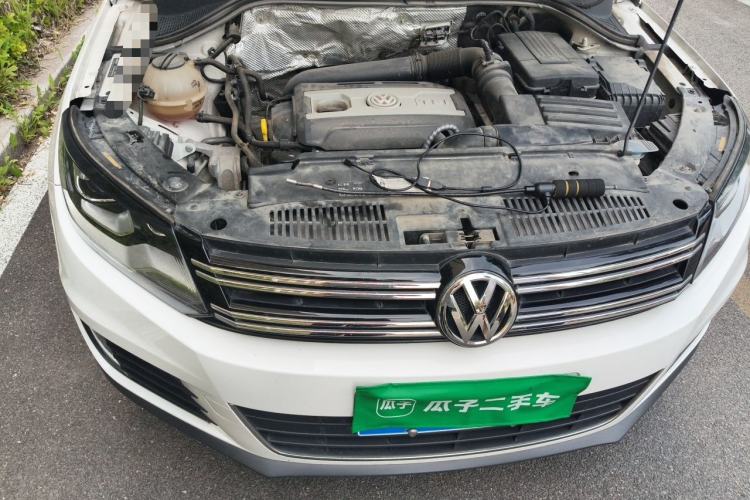 Used Volkswagen Tiguan 2016 300TSI Automatic All-Wheel Drive Luxury Edition Engine Bay