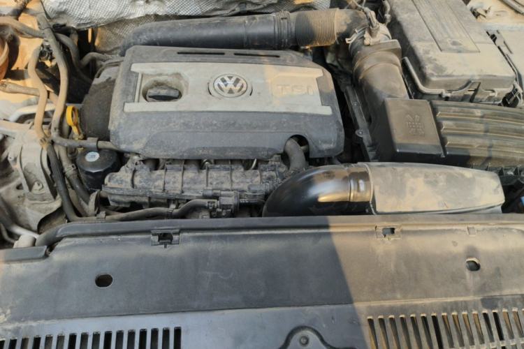 Used Volkswagen Tiguan 2016 300TSI Automatic Two-Wheel Drive Comfort Edition Engine Bay