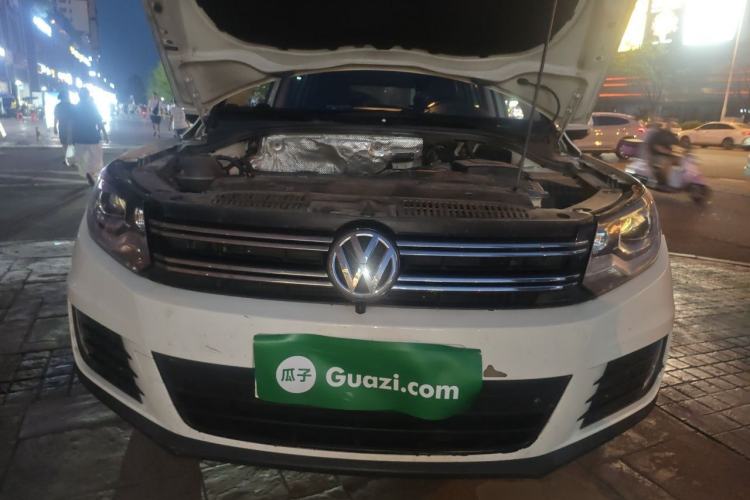 Used Volkswagen Tiguan 2016 300TSI Automatic Two-Wheel Drive Trend Edition Engine Bay