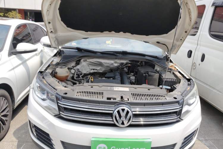 Used Volkswagen Tiguan 2016 280TSI Automatic Two-Wheel-Drive Silk Road Style Edition Engine Bay