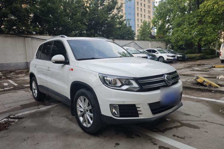 Used Volkswagen Tiguan 2016 280TSI Automatic Two-Wheel Drive Silk Road Comfort Edition Exterior 2