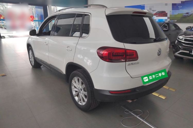 Used Volkswagen Tiguan 2016 280TSI Automatic Two-Wheel-Drive Silk Road Style Edition Exterior 2