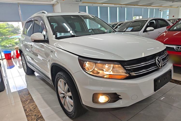 Used Volkswagen Tiguan 2016 2.0 TSI Four-Wheel Drive Standard Version Exterior 2