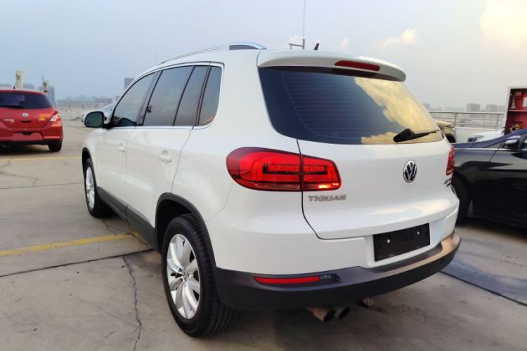 Used Volkswagen Tiguan 2016 2.0 TSI Four-Wheel Drive Standard Version Exterior 2
