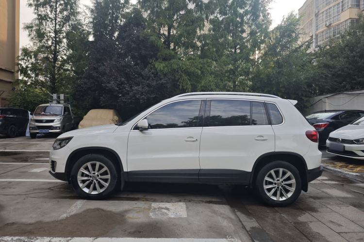 Used Volkswagen Tiguan 2016 280TSI Automatic Two-Wheel Drive Silk Road Comfort Edition Exterior 3
