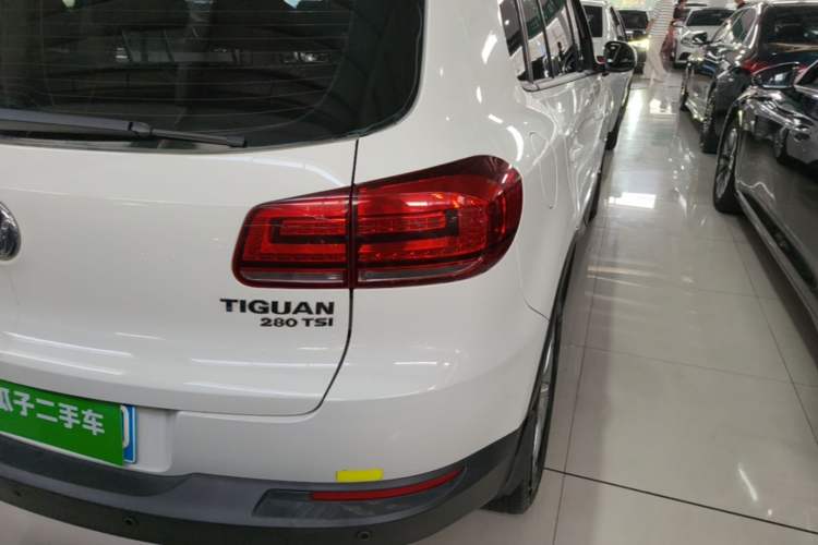 Used Volkswagen Tiguan 2016 280TSI Automatic Two-Wheel-Drive Silk Road Style Edition Exterior 3
