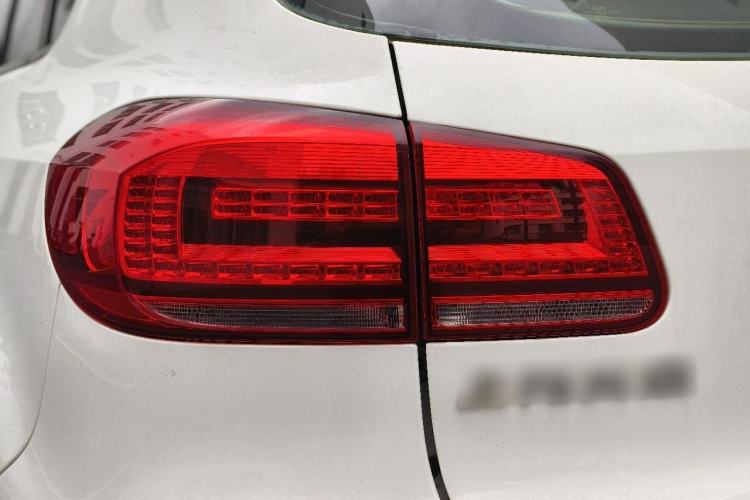 Used Volkswagen Tiguan 2016 300TSI Automatic Two-Wheel Drive Trend Edition Exterior 3
