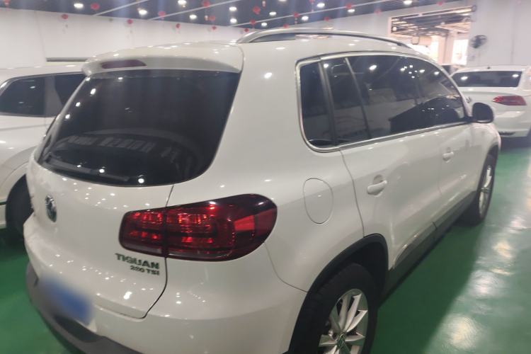 Used Volkswagen Tiguan 2016 280TSI Automatic Two-Wheel-Drive Silk Road Style Edition Exterior 3
