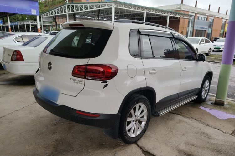 Used Volkswagen Tiguan 2016 280TSI Automatic Two-Wheel-Drive Silk Road Style Edition Exterior 3