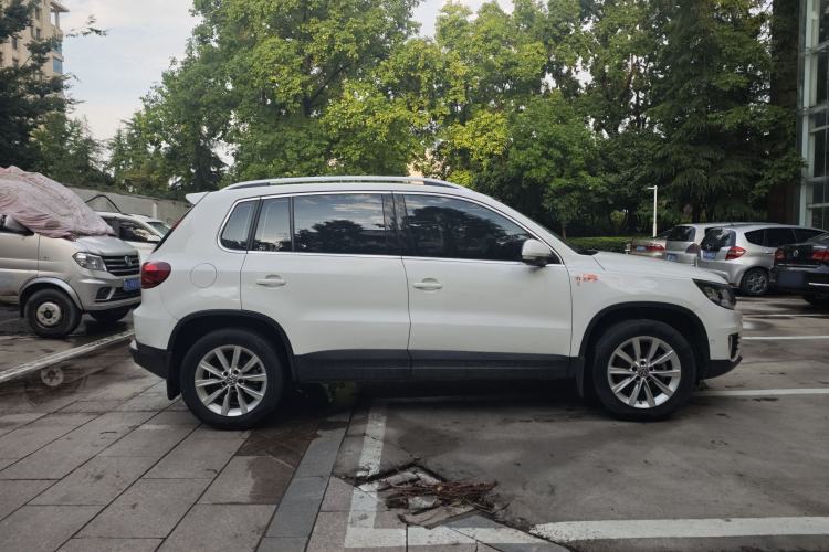 Used Volkswagen Tiguan 2016 280TSI Automatic Two-Wheel Drive Silk Road Comfort Edition Exterior 4