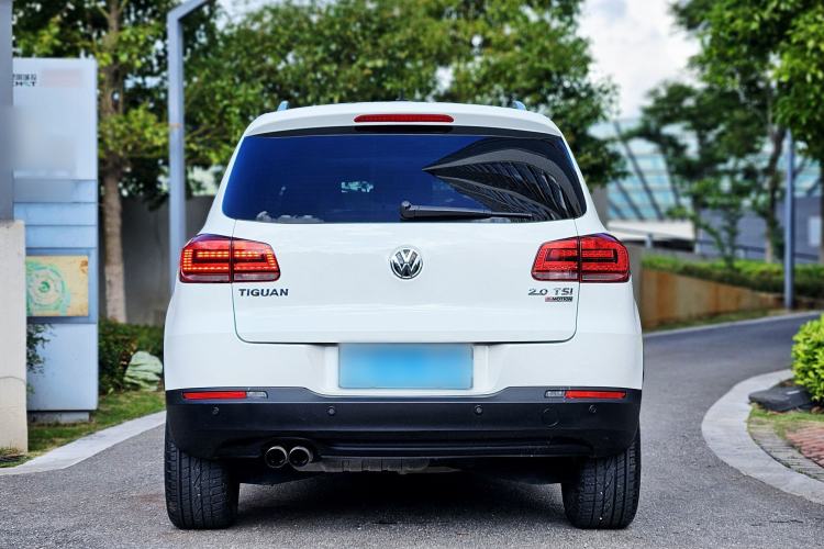 Used Volkswagen Tiguan 2016 2.0 TSI Four-Wheel Drive Standard Version Exterior 4