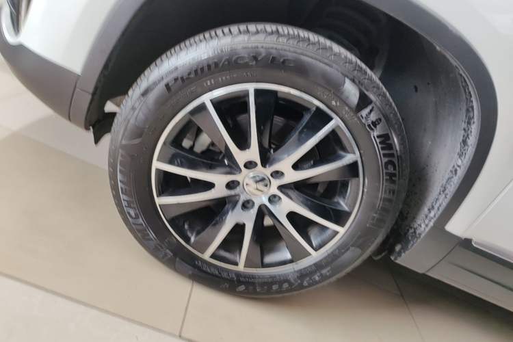 Used Volkswagen Tiguan 2016 300TSI Automatic Two-Wheel Drive Luxury Edition Exterior 4