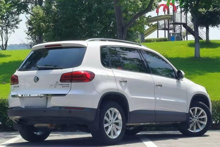 Used Volkswagen Tiguan 2016 280TSI Automatic Two-Wheel Drive Silk Road Comfort Edition Exterior 5