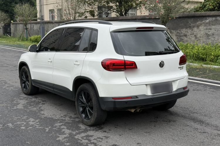 Used Volkswagen Tiguan 2016 280TSI Automatic Two-Wheel-Drive Silk Road Style Edition Exterior 5