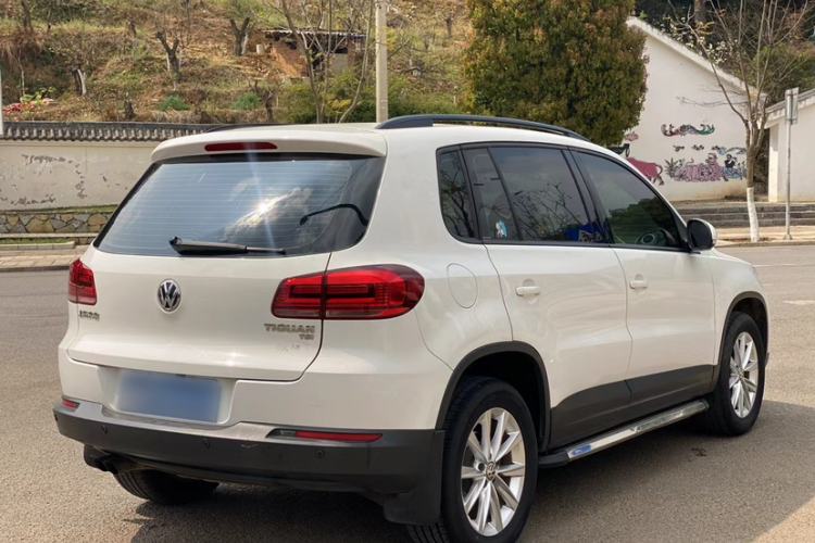 Used Volkswagen Tiguan 2016 280TSI Automatic Two-Wheel-Drive Silk Road Style Edition Exterior 5