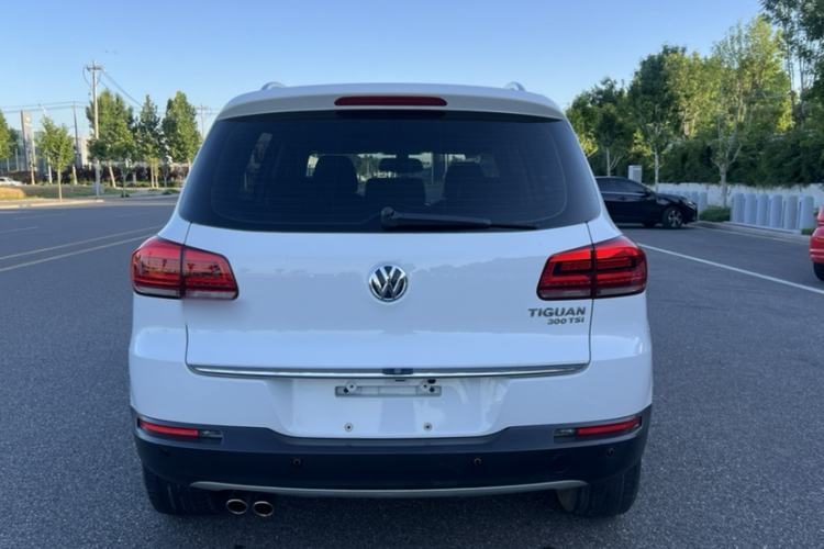 Used Volkswagen Tiguan 2016 300TSI Automatic Two-Wheel Drive Luxury Edition Exterior 5