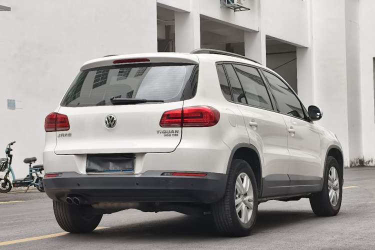 Used Volkswagen Tiguan 2016 300TSI Automatic Two-Wheel Drive Trend Edition Exterior 6