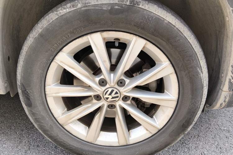 Used Volkswagen Tiguan 2016 280TSI Automatic Two-Wheel Drive Silk Road Comfort Edition Exterior 7