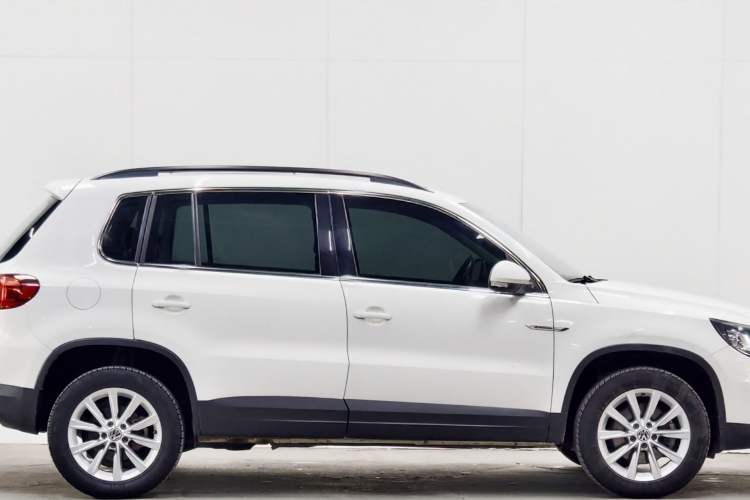 Used Volkswagen Tiguan 2016 300TSI Automatic All-Wheel Drive Fashion Vision Edition Exterior 8