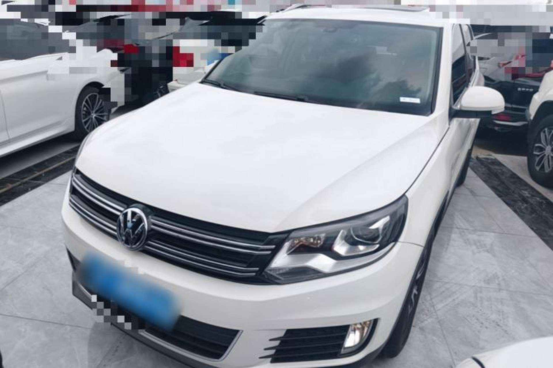Used Volkswagen Tiguan 2016 300TSI Automatic Two-Wheel Drive Luxury Edition Front Left 45 Deg