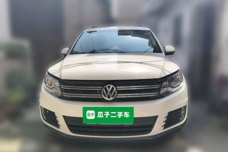 Used Volkswagen Tiguan 2016 300TSI Manual Two-Wheel Drive Trend Edition Front