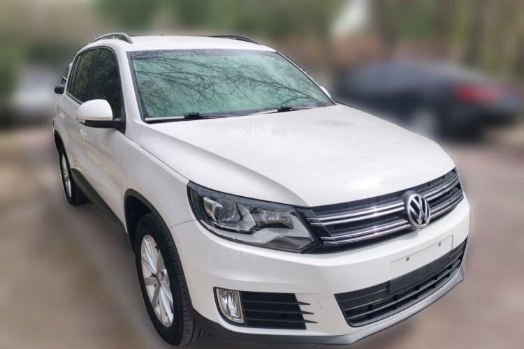 Used Volkswagen Tiguan 2016 280TSI Automatic Two-Wheel-Drive Silk Road Style Edition Front Right 45 Deg