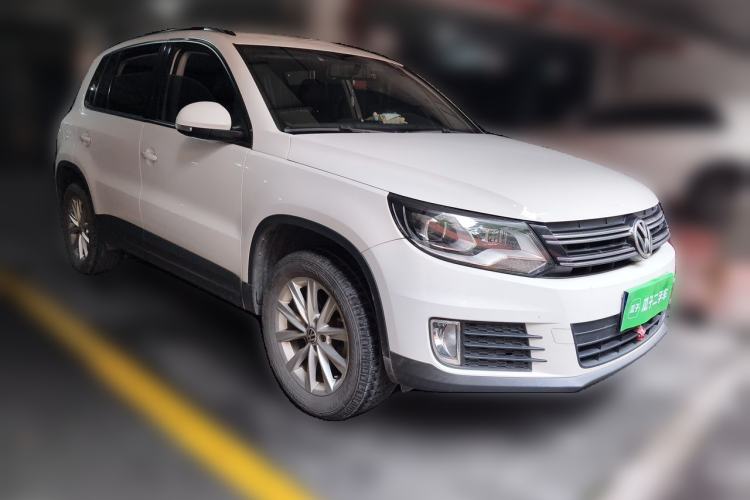 Used Volkswagen Tiguan 2016 280TSI Automatic Two-Wheel-Drive Silk Road Style Edition Front Right 45 Deg